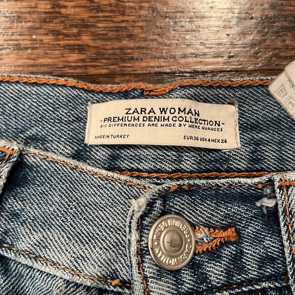 Zara Woman Premium Denim Collection Jeans size US 4 - Picture 3 of 4